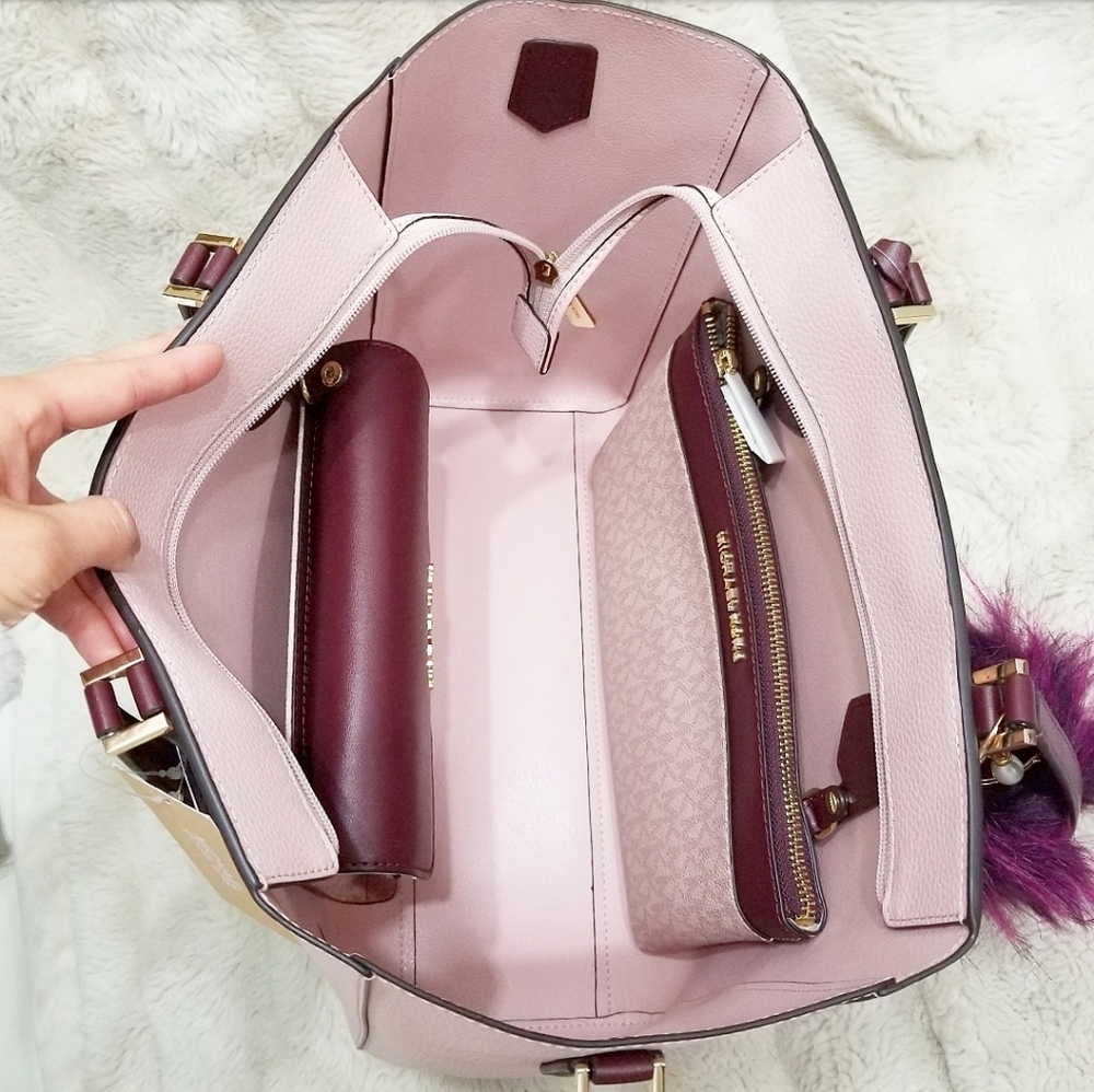 🚫SOLD🚫NWT 3 PC MK LEATHER CARRY ALL BAG SET - Picture 6 of 8
